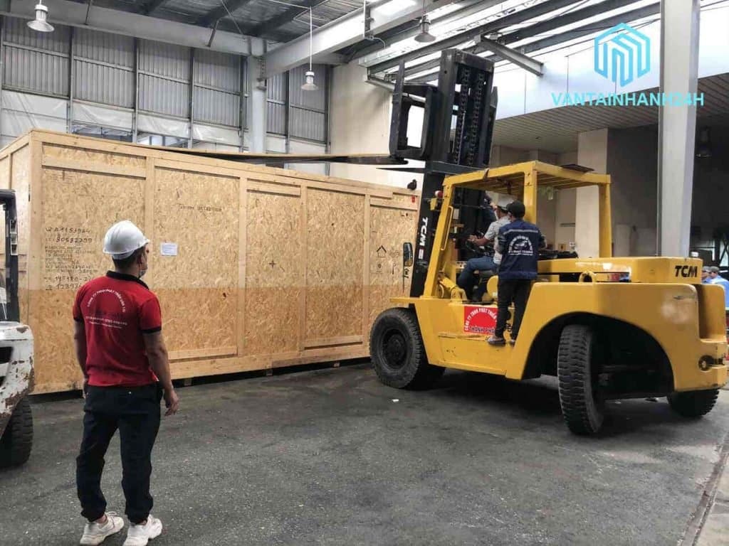 Dịch vụ cho thuê xe nâng hàng chất lượng đa dạng chủng loại
