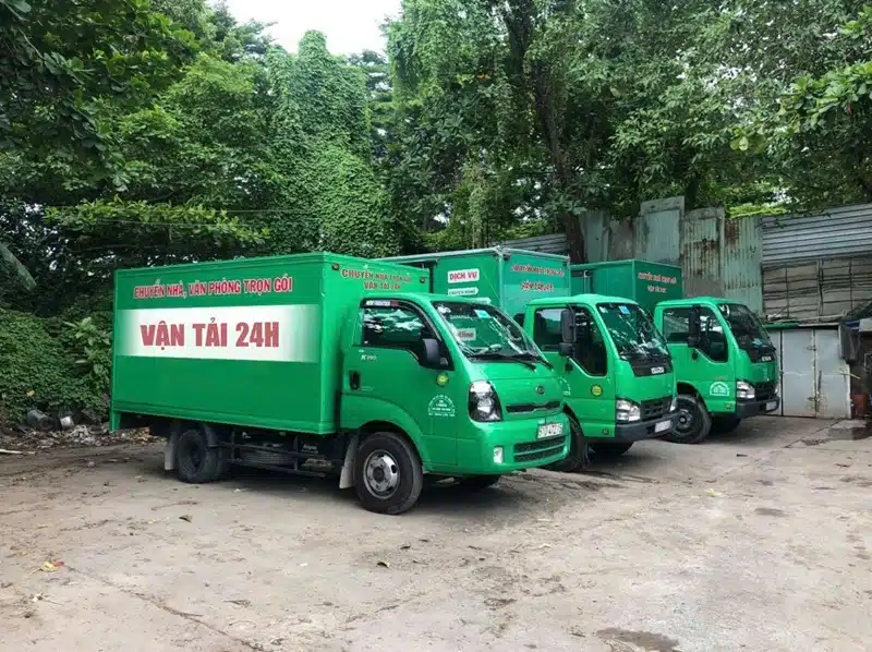 Xe taxi tải tại bãi